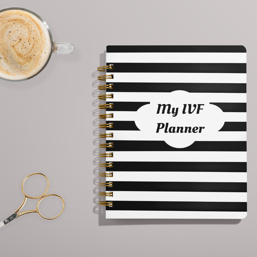 Black & white IVF planner