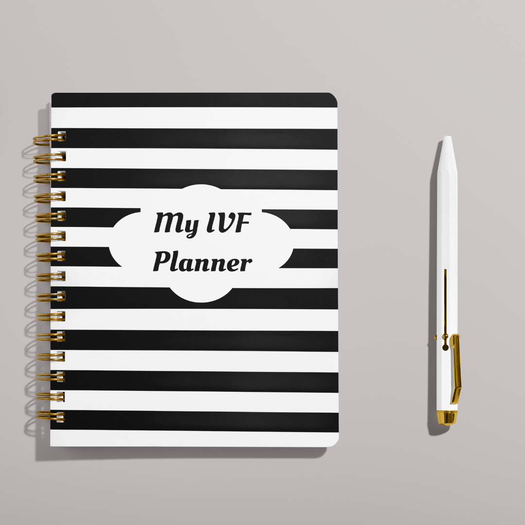 Black & white IVF planner