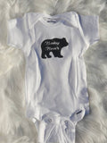 Load image into Gallery viewer, Black &amp; White baby bear gift box